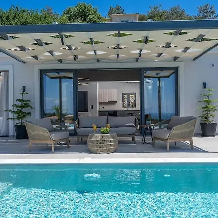 Villa Luxury Gjovana's 2