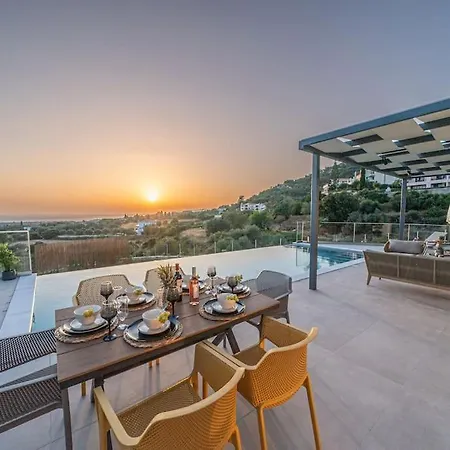 Villa Luxury Gjovana's 2 Svoronata