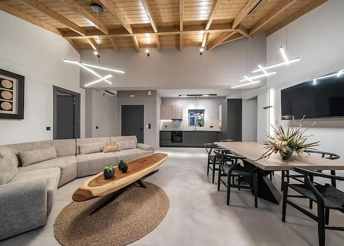 Luxury Gjovana's 2 斯沃伦塔